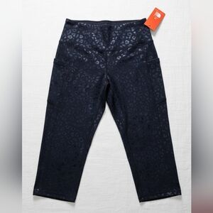 The Gym People New Look Black Leopard Print Leggings L